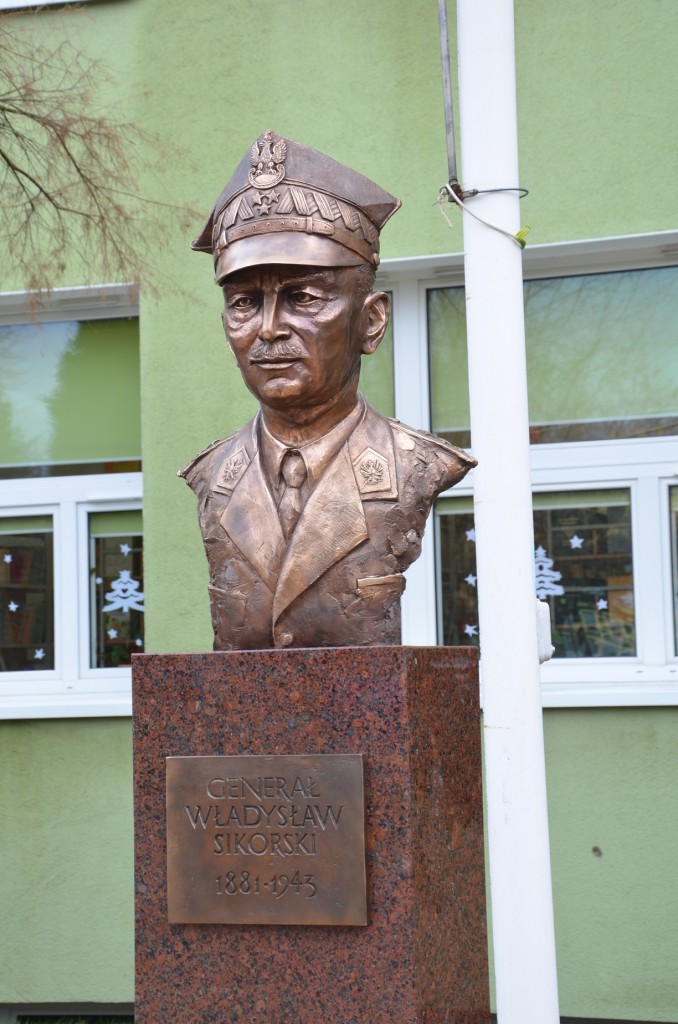 Generał Władysław Sikorski autor Tomasz Jędrzejewski7